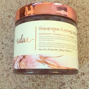 Champagne charcoal scrub